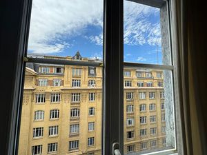 PARIS 10ème - Château-Landon - Studio au 6ème et dernier étage