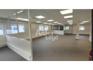 BUREAU A VENDRE OU A LOUER