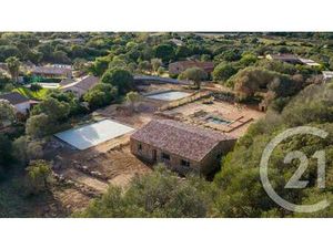 Maison de luxe à vendre à Porto-Vecchio : 700 000€ | 200m²