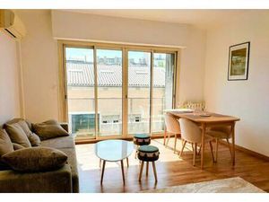Location appartement 5 pièces 71 m² à Marseille 4 (13004)