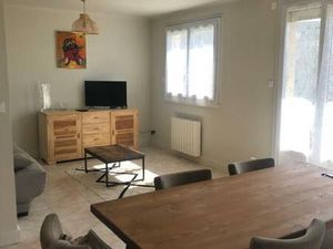 Location appartement 4 pièces 75 m² à Marseille 8 (13008)