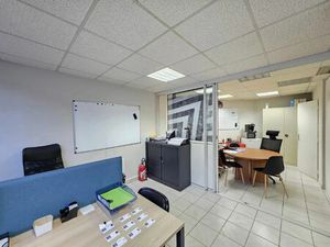 Vente Local commercial 1 pièces 33 m2 à Tarbes