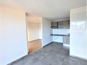 Location Appartement 2 pièces 49m² BASSENS 33530