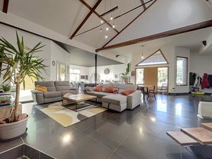 Loft Chambost Longessaigne 9 pièce(s)