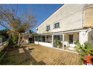 Maison de 6 pièces de 150 m² située à Saint-Laurent-d'Arce