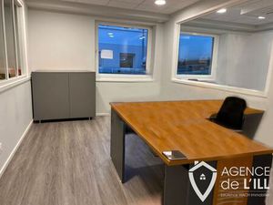 Prestigieux bureau de 212 m2 en location - Sélestat  France