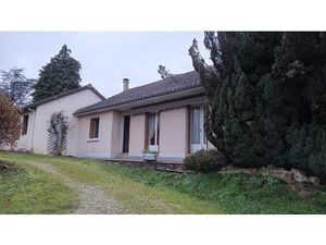 Ensemnble de 2 maisons attenantes.