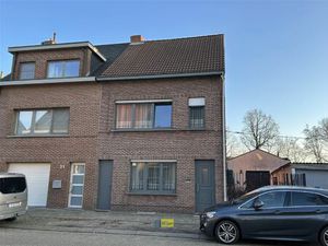 Huis te koop in Kapellen met 3 slaapkamers
