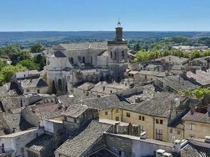Dernier Terrain Centre Village D'arpaillargues