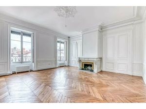 BUREAUX A LOUER - PARIS 75008 - SAINT AUGUSTIN - BOETIE