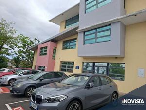 Bureaux à louer à Sainte-Clotilde