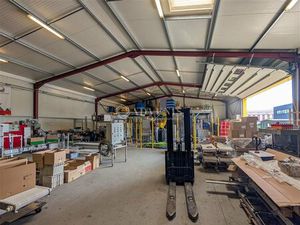 Local d'activités A VENDRE