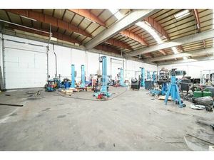 LOCAL D'ACTIVITE A LOUER