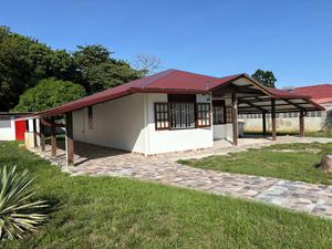 Achat Maison 4 pièces 100m² MACOURIA 97355