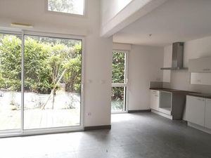 Location maison 3 pièces 74 m² à Pechbonnieu (31140)