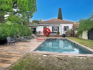 Vente maison 4 pièces 122 m² Villeneuve-lès-Avignon (30400)
