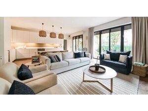 Magnifique appartement 4 pièces avec grand loggia et parking