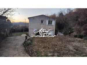 A Tressan  Village pittoresque villa F4 avec vue !