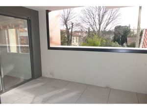 Location appartement 3 pièces 59m2 Montpellier (34000) - 951 € - Surface Privée