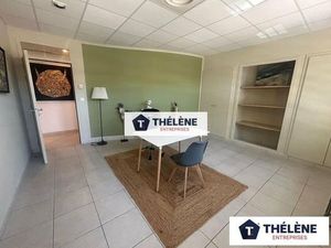 Location local commercial 12m2 Mauguio 34130 - 215 € - Surface Privée
