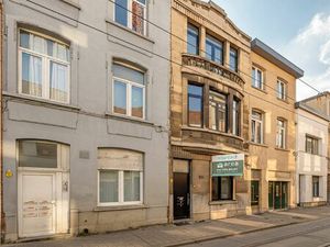 Commercieel te koop in Antwerpen met 3 slaapkamers