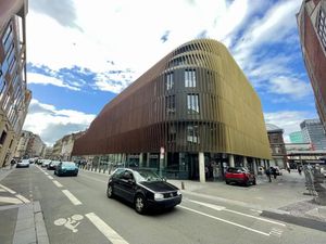 Bureaux à louer au pied de la Gare Lille Flandres - Emplacement stratégique et prestations
