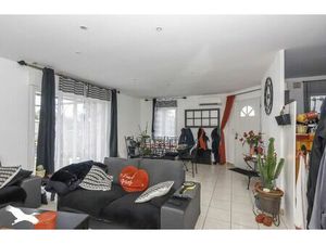 Vente maison 4 pièces 89 m² Maraussan (34370)