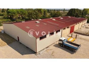 930 m² A VENDRE ET LOUER