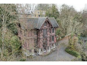 Huis te koop in Luik met 8 slaapkamers