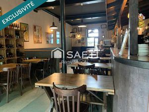 Vente commerce 15 pièces 340 m² Saint-Vivien-de-Médoc (33590)