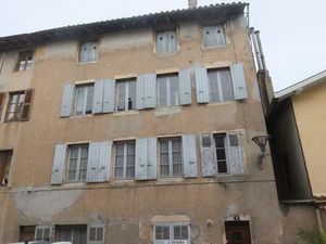 Bel Emplacement Immeuble/Maison De Ville