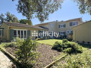 Maison 7 pièces - 223 m²