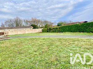 Vente Terrain à Biganos (33380) : à vendre / 745m² Biganos