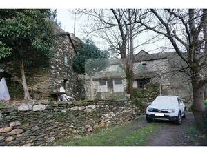 Maison en bord de rivière