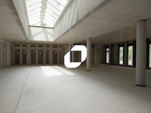 Bureaux neufs 300m² en RDC