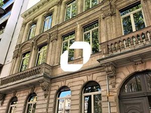 A LOUER  BUREAUX REFAITS A NEUF - IMMEUBLE HAUSSMANNIEN