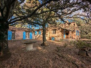 Salernes maison de plain-pied de 112 m²  garage