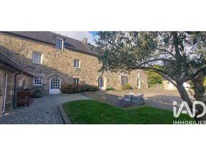 Vente Maison Piscine à Yffiniac (22120) : à vendre Piscine / 392m² Yffiniac