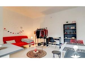 Location appartement 1 pièce 17 m² à Nantes (44000)