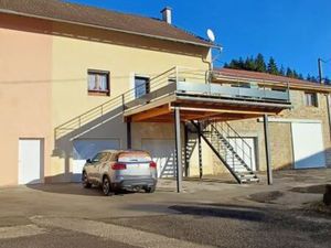 Vente maison 4 pièces 87 m² Orgelet (39270)