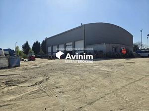 Ensemble immobilier de 1700m² sur une parcelle de 22 974m² HSP