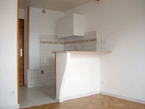Location appartement 1 pièce 21 m² à Nancy (54000)