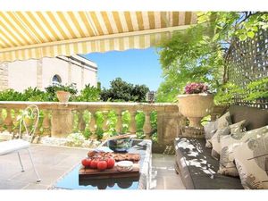 Vente maison 16 pièces