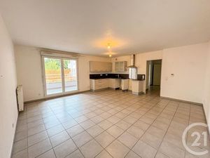 Appartement F3 à louer - 3 pièces - 66 97 m2 - Jassans Riottier - 01 - RHONE-ALPES