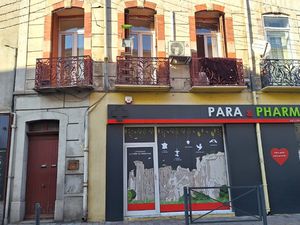 EXCLUSIVITE - Immeuble à usage locatif rez de chaussée + 2