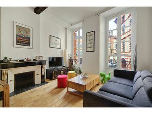 Place St Scarbes - Saint Etienne T4 de 93m2 avec patio/terrasse