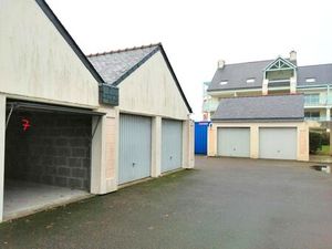GUERANDE LA BAULE - GARAGE A LOUER