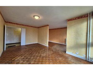 Appartement Saint-Dizier 81.73 m² T-4 à vendre  77 000 €