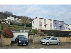 Maison Hayange 115 m² T-7 à vendre  186 000 €