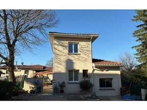 Maison Meyssiès m² T-5 à vendre  229 000 €